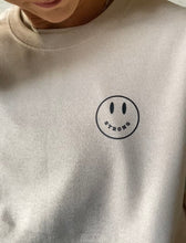 Load image into Gallery viewer, Smiley Crew - Beige
